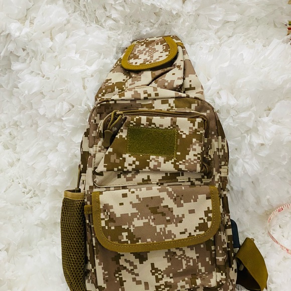 Shoulder pack new - Picture 7 of 7